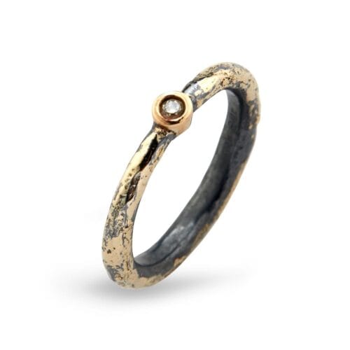 ring heritage golden single